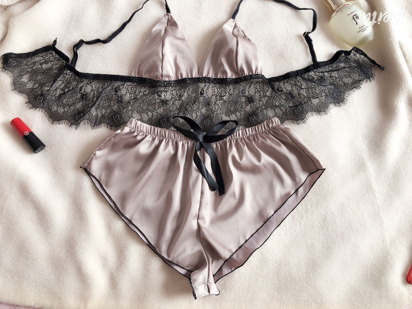 Silk Lace Pajamas set With Chest Pads